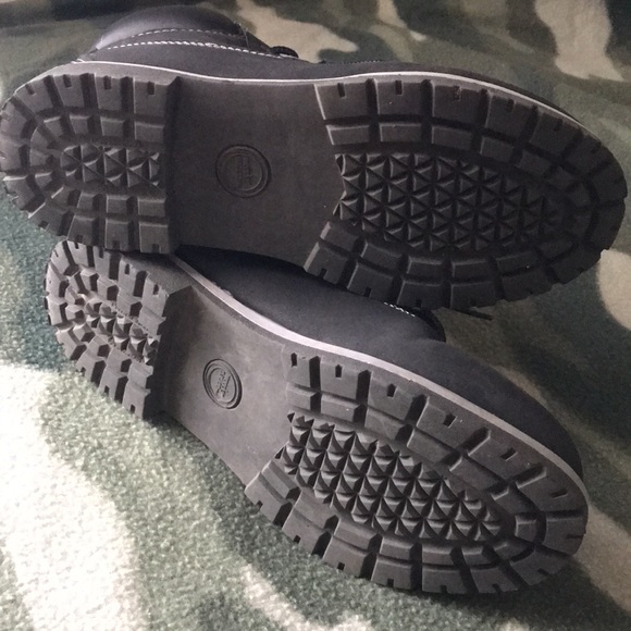 Boys Wonder Nation Boots - Picture 3 of 4